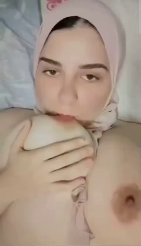 نودز مصري جديد _ محجبة نار بتمتع حبيبها اسخن كلام وجسم